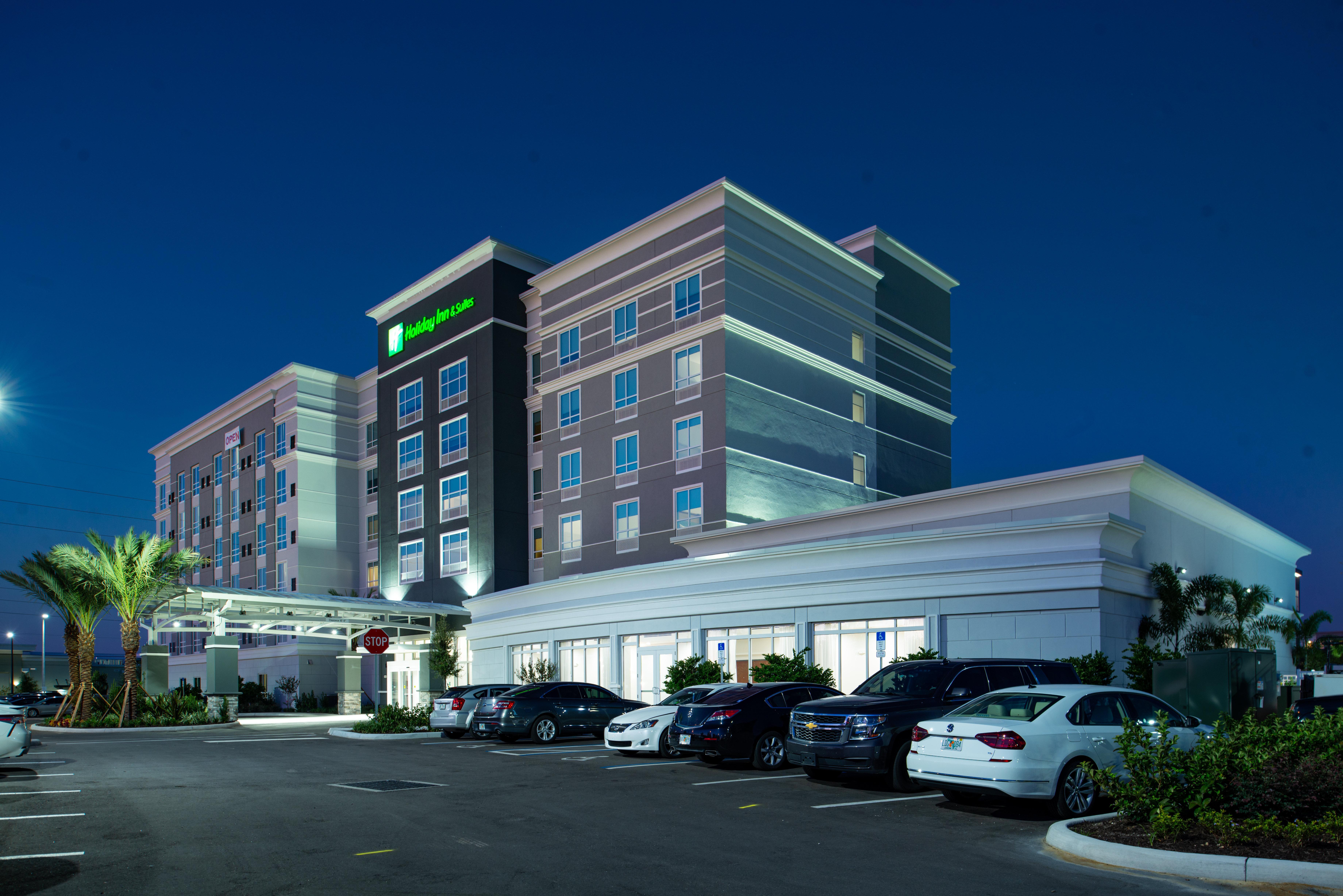 Holiday Inn & Suites Orlando - International Dr S, An Ihg Hotel Williamsburg Exterior foto